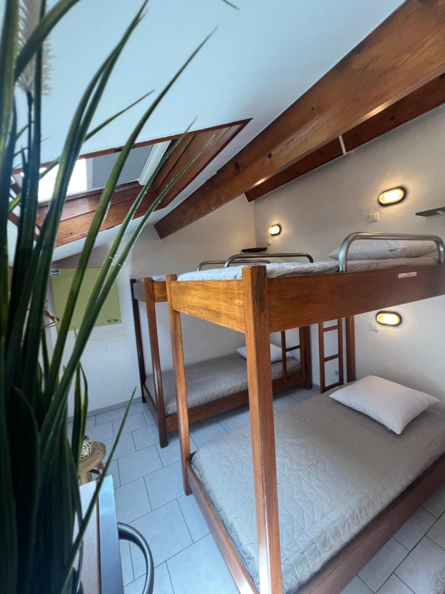L'Oustaou Castellane Hostel Ngoại thất bức ảnh
