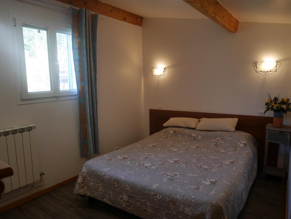 L'Oustaou Castellane Hostel Ngoại thất bức ảnh