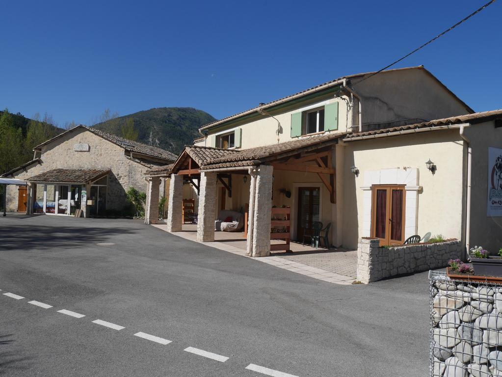 L'Oustaou Castellane Hostel Ngoại thất bức ảnh